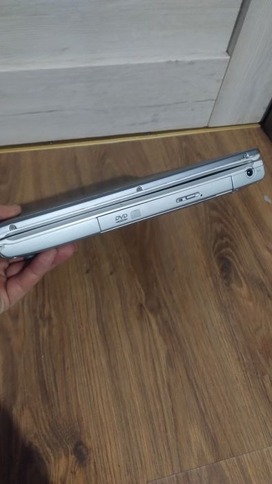 Laptop Gericom Celeron M 1500 ,256mb 40gb combo overdos34040c