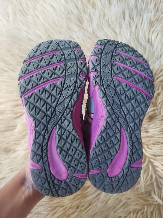 Дитячі сандалі Merrell (оригінал), розмір 29, майже нові