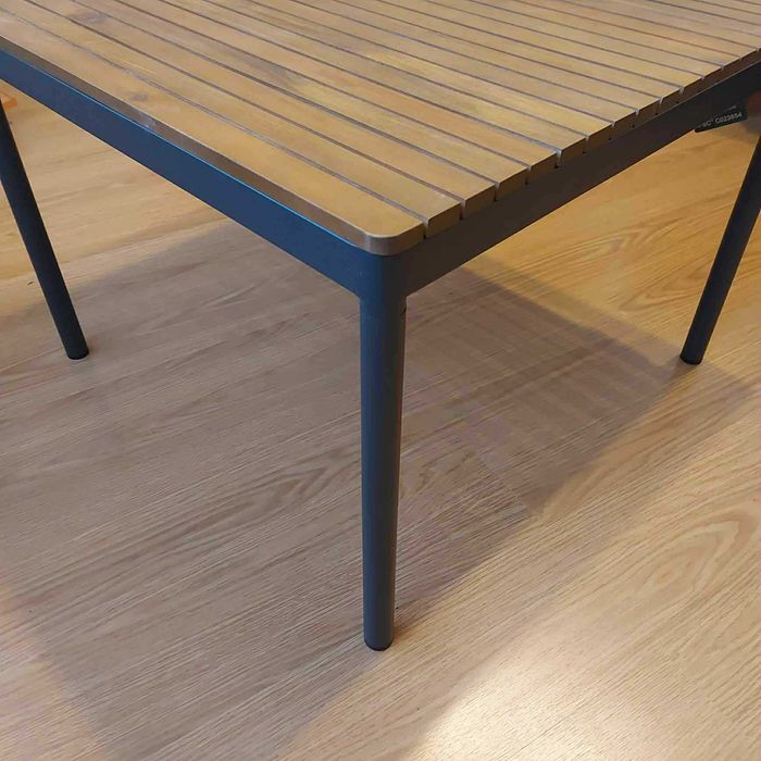 Stolik ogrodowy 75x75