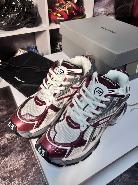 Кроссовки Balenciaga Runner Dark Red/White