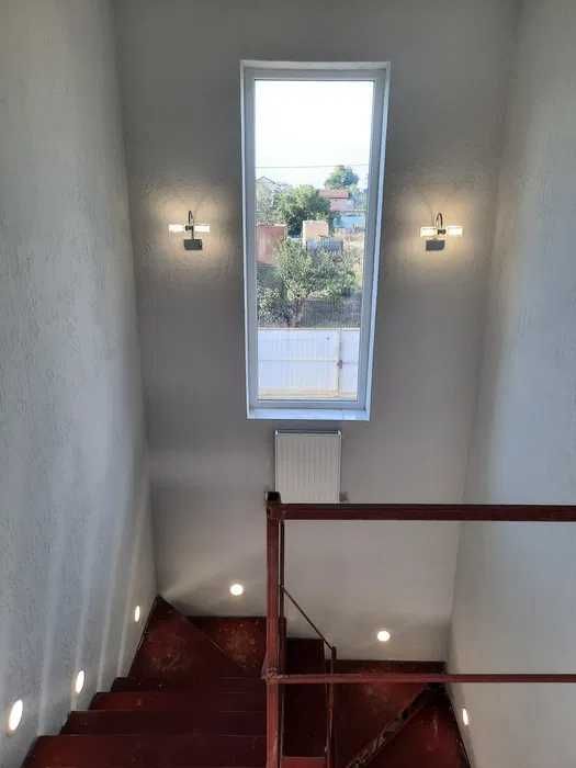 (13) Продам новый современный дом у моря