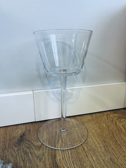 Duzy kielich kieliszek swiecznik na swiece szklany