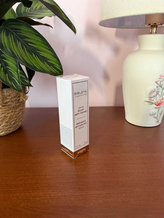 Sisley Sisleÿa L'Intégral Anti Âge Radiance Anti Dark Spot Serum 30 ml