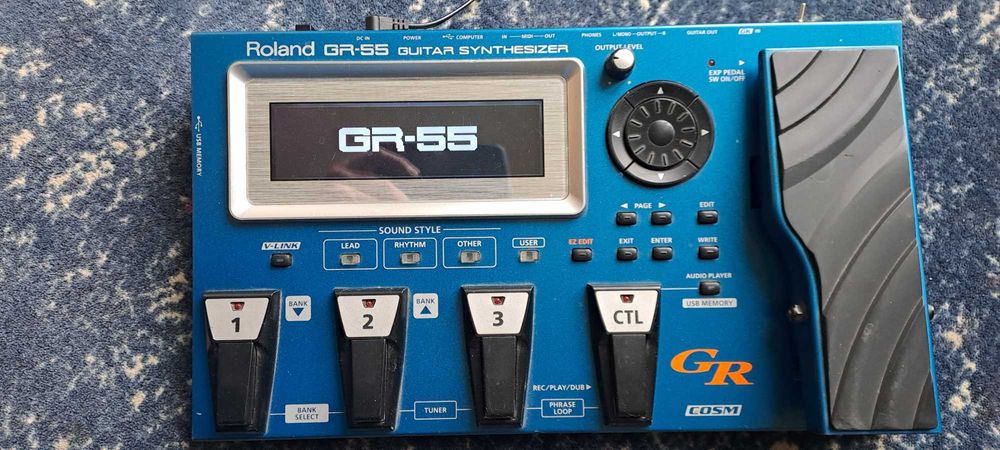 Roland GR-55 - syntezator gitarowy - rozszerzone możliwości