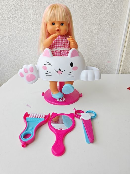 Boneca Nenuco cabeleireira