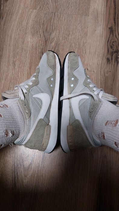 Кросівки Nike venture runner