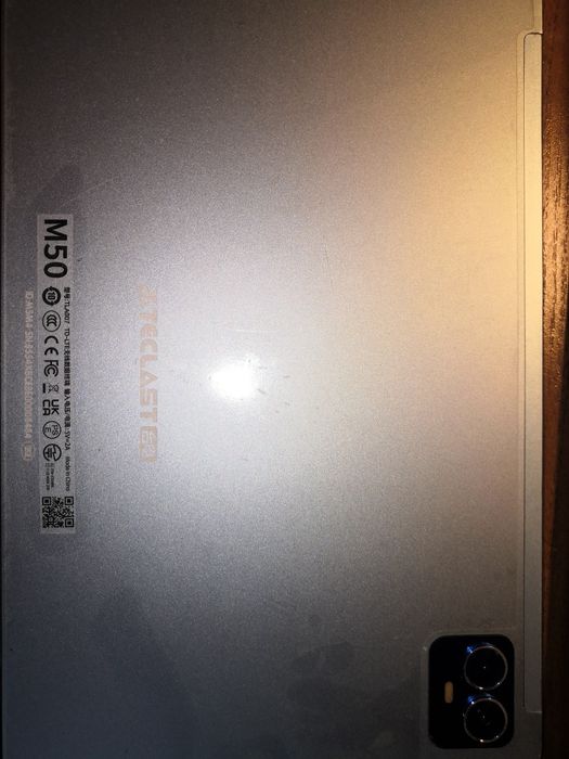 Планшет TECLAST M50