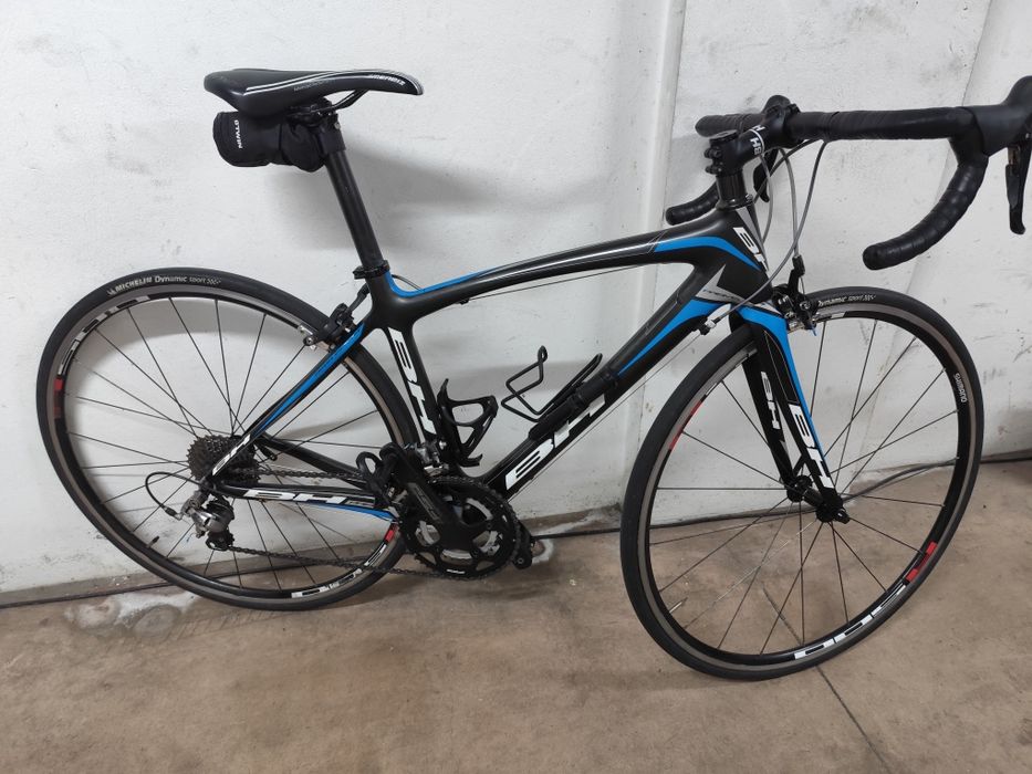 Bicicleta estrada BH prisma carbono
