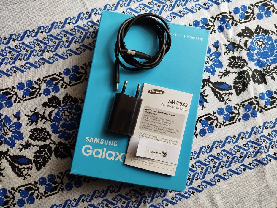 Планшет Samsung galaxy tab A з сім та LTE, повний комплект, гарний стан, самсунг