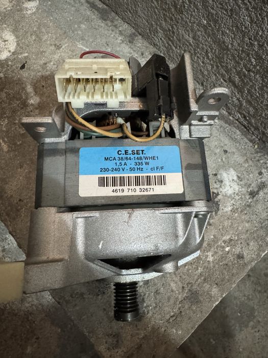 SILNIK pralki C.E.SET. MCA 38/64-148/WHE1 Ariston Indesit Hotpoint