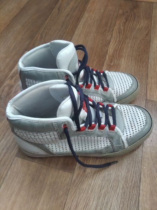 Продаем  красовки