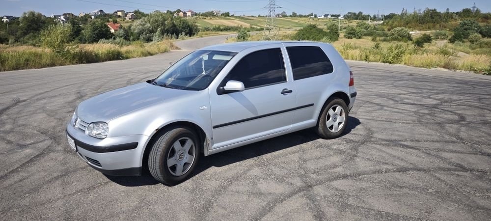 Volkswagen Golf 2003 VIN WVWZZZ1JZ3W459567 фото оголошення 3 з 17