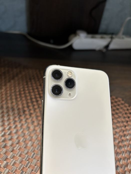 iPhone 11 на 64GB
