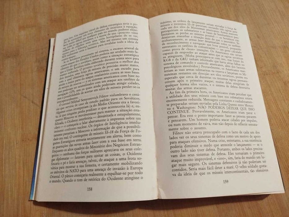 O Cardeal do Kremlin de Tom Clancy