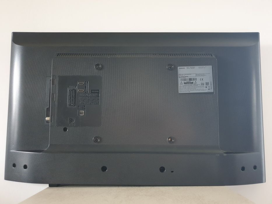 Telewizor Samsung 32 cale czarny