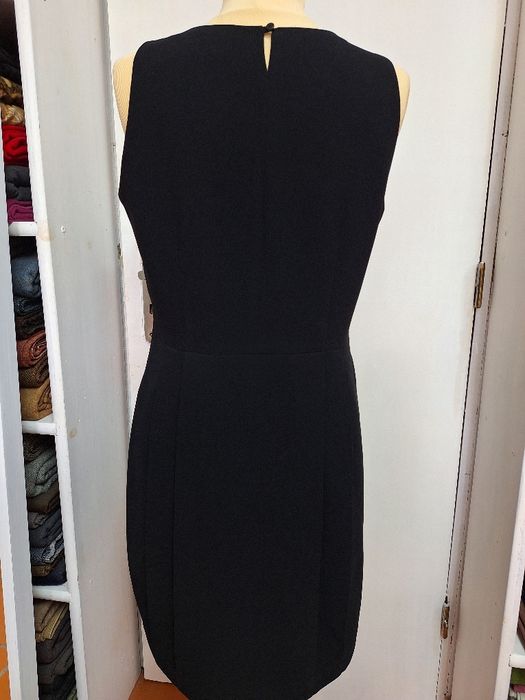Vestido preto para ocasiões especiais