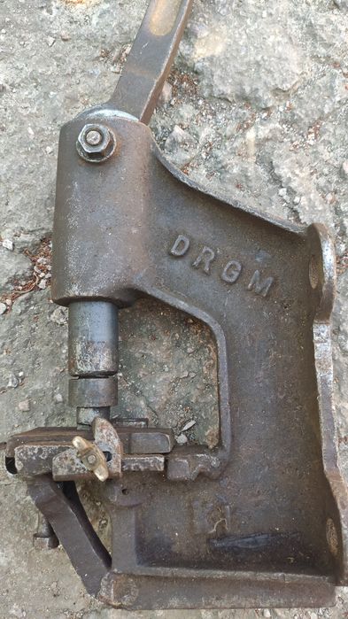 Ручний прес DRGM K1