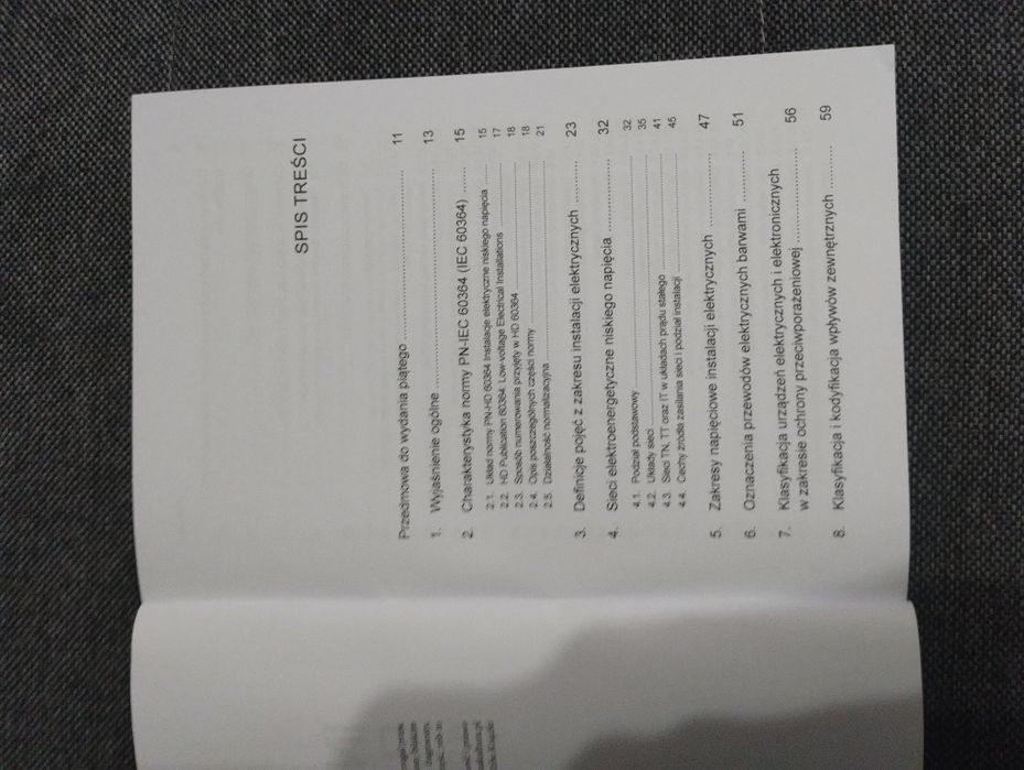 Instalacje elektryczne w obiektach budowlanych