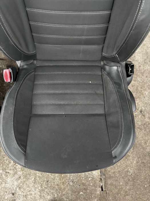 Салон сидіння Лагуна 3 універсал