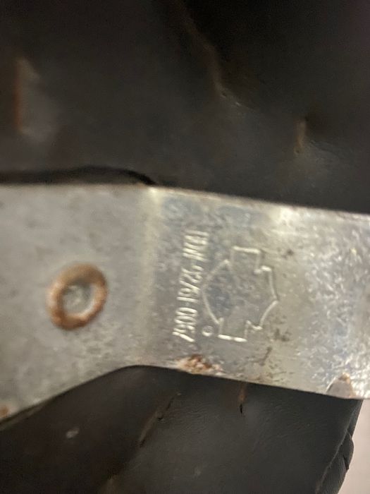 Harley Davidson Sportster 883, 1200 assentos bancos solo duplos