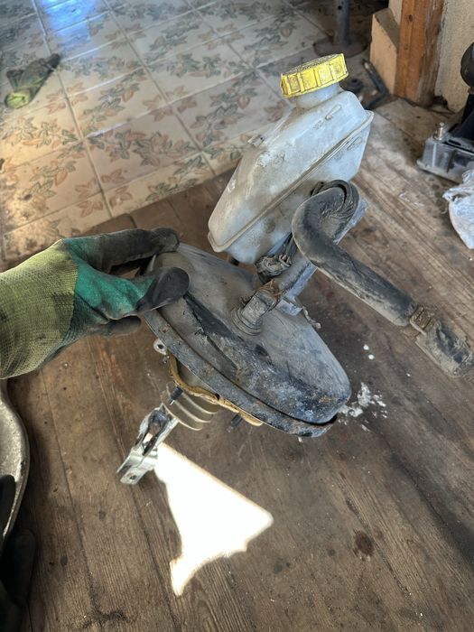 Вакуумный усилитель тормозов главный тормозной опель астра g