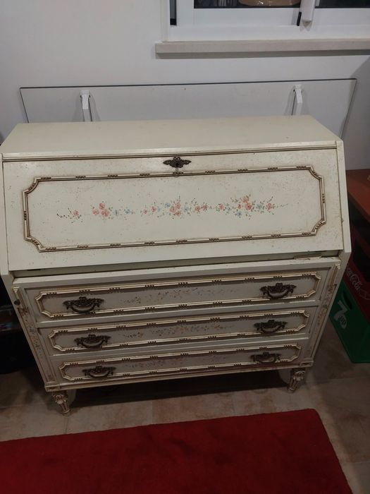 Escravaninha para restaurar