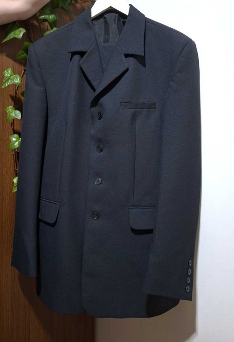 Garnitur męski 3 -częściowy.  Rozm. M