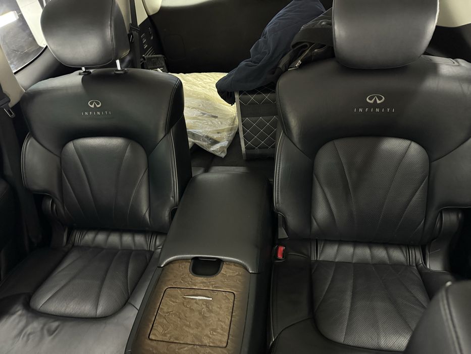 Infiniti QX 56 в ідеальному стані