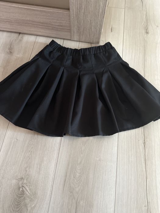 Спідниця на дівчинку