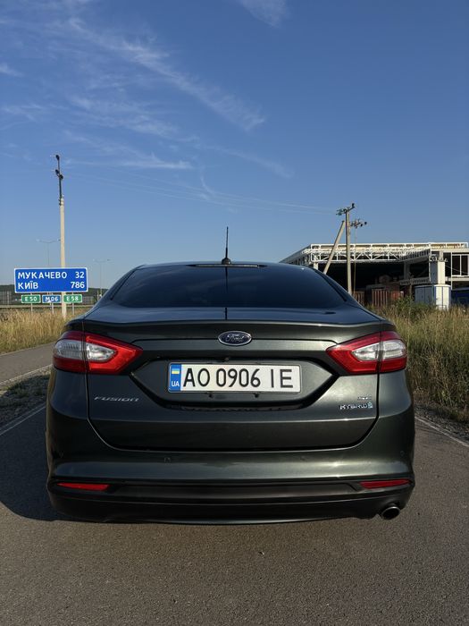 Ford Fusion 2.0 Hybrid