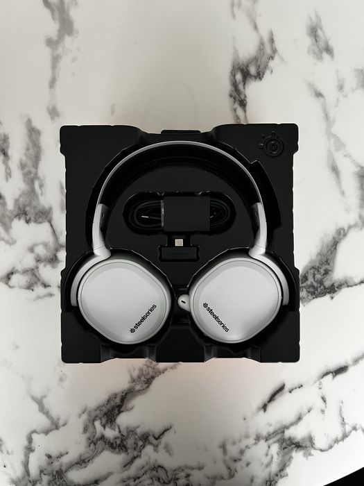 Fones s/ fio Steelseries Arctis 7+ c/ garantia