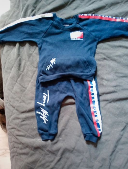 Dresik Tommy Hilfiger  rozmiar 68-74