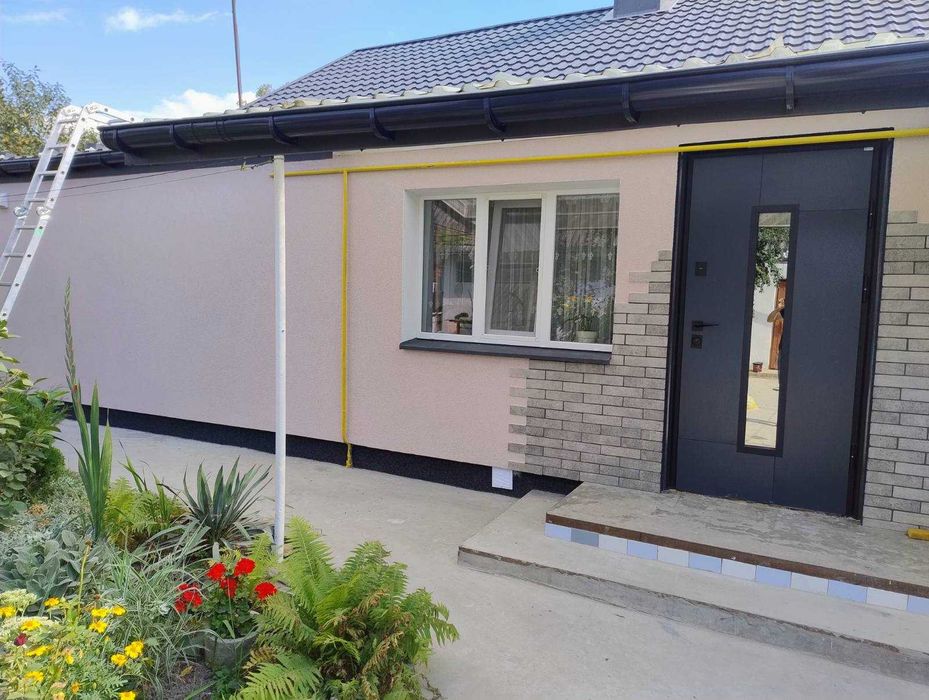 ФасаднІ та внутрішнІ роботи - професійно та якісно.