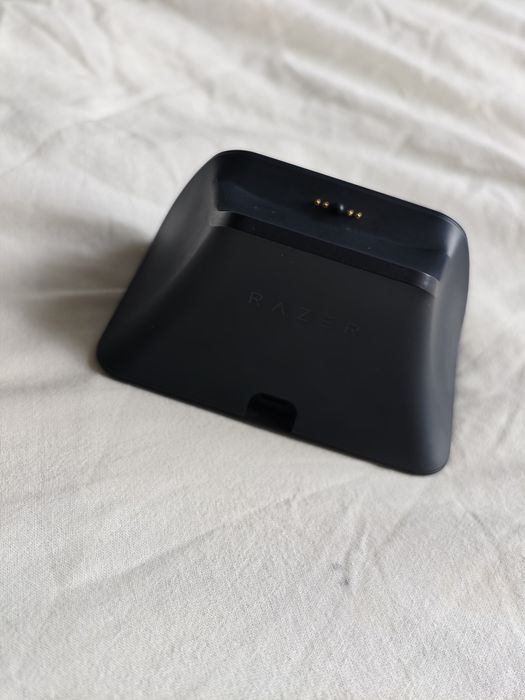 razer podstawka pod dualsense stand charger ładowarka playstation 5