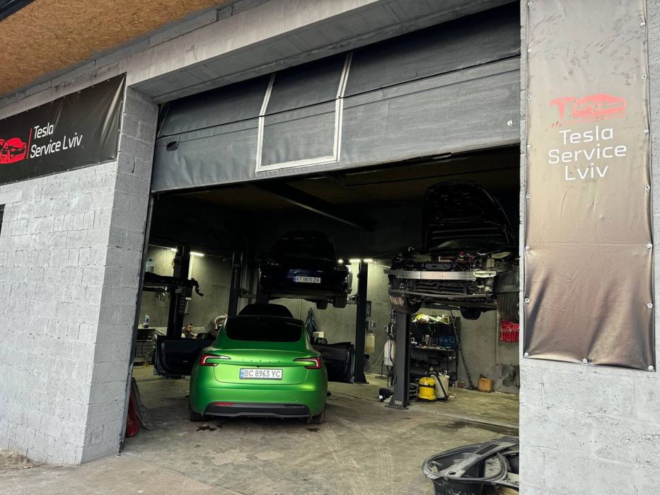 Ремонт Tesla. Ремонт будь якої складності Model S,X,3, Y, Plaid