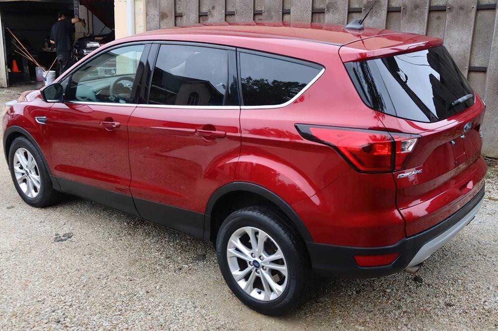 Ford Escape SEL      2019