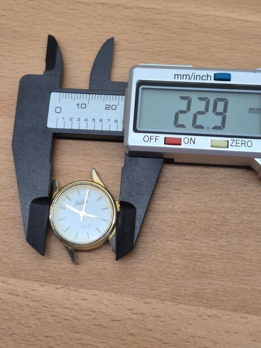 Damski zegarek *Reflex* quartz