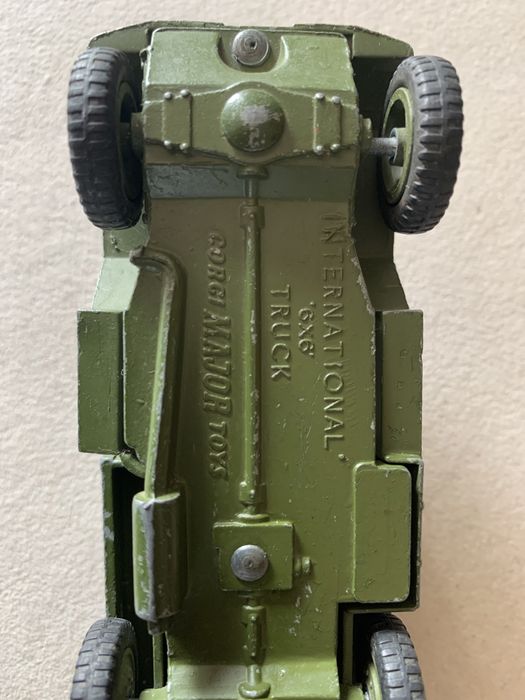 Corgi Major Toy #1118 International 6x6 Army Truck