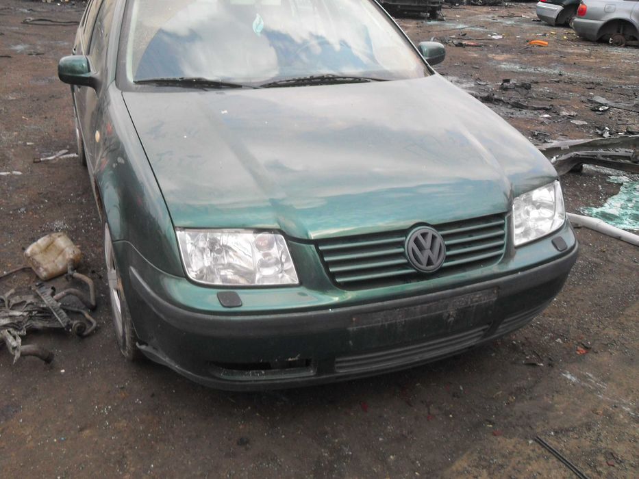 VW Bora 1.6 SR Bogate Wyposażenie ! Na Części