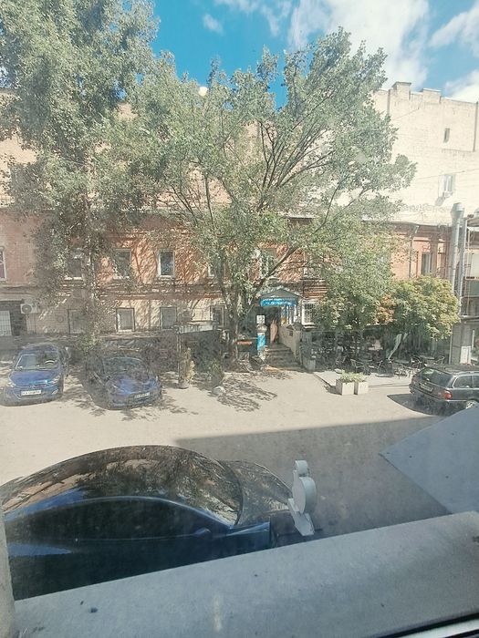 Здам офіс без комісії, центр,Хрещатик  багато варіантів світло є завжди