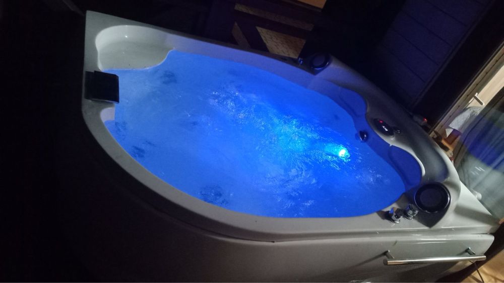 «House of love» Будинок подобово Львів, Раківець, оренда, джакузі