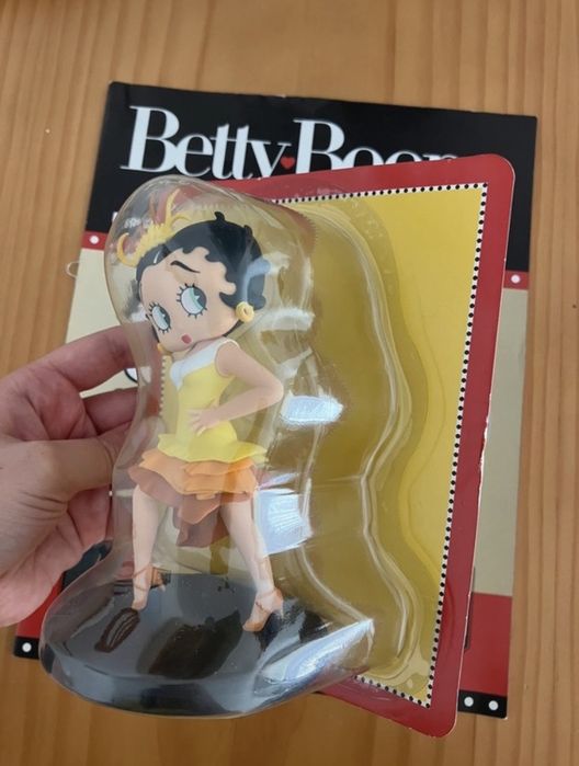 Betty Boop Salsa
