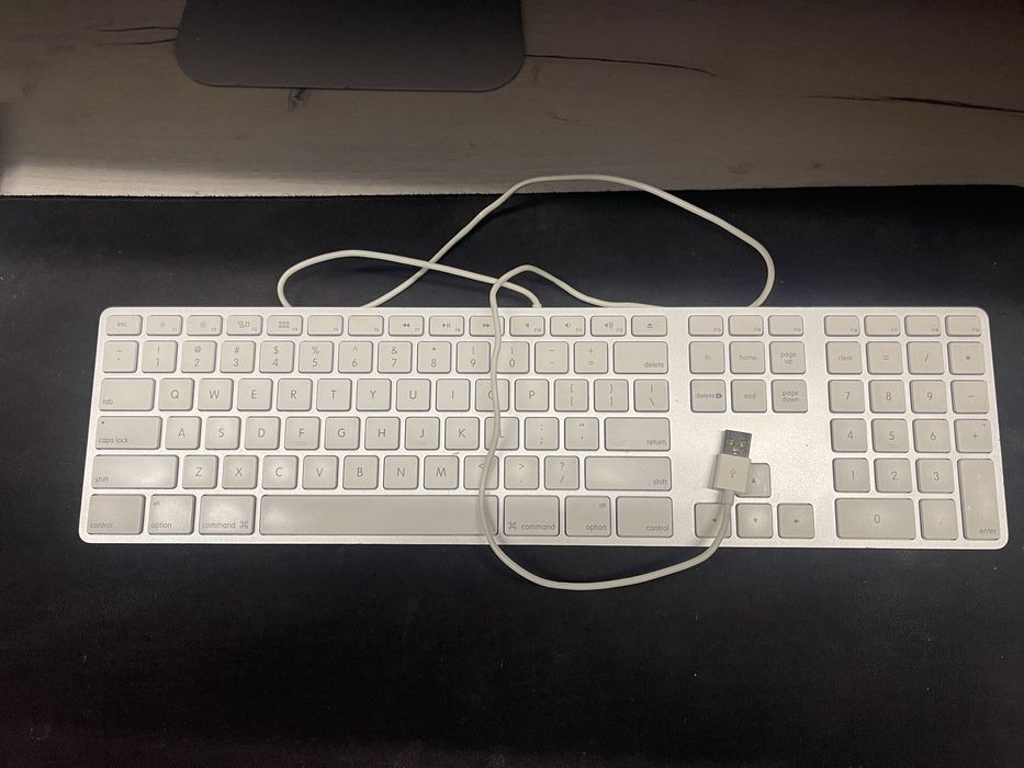 apple keyboard A1243  клавіатура