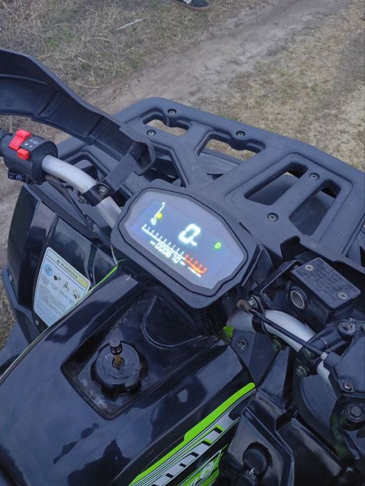 Продам квадроцикл spark 200