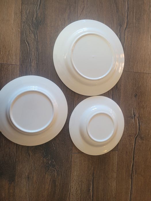 3 piękne porcelanowe talerze