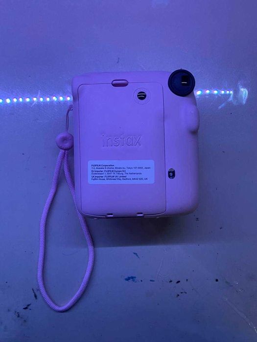 Фоотопарат instax mini 12