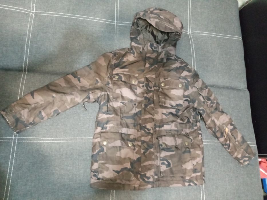 Куртка на мальчика 11-12 лет