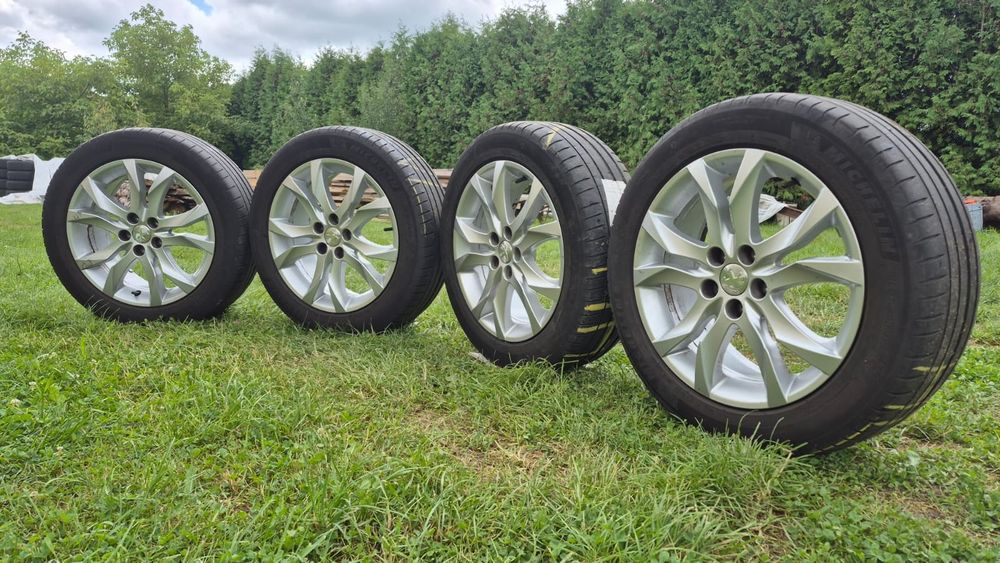 Koła Oryginalne felgi aluminiowe Alufelgi Peugeot 17” 7J ET46 5x108 Peugeot 508 407 3008 5008 Citroën C5 C4 Picasso DS4 DS5
