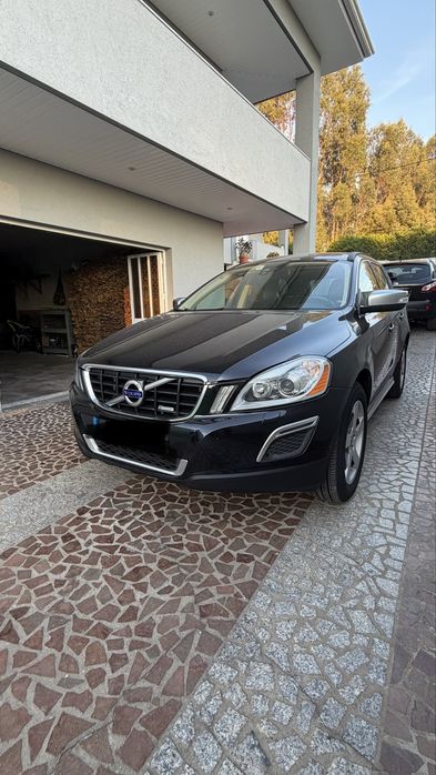 Volvo XC60 2011 R-Design D3