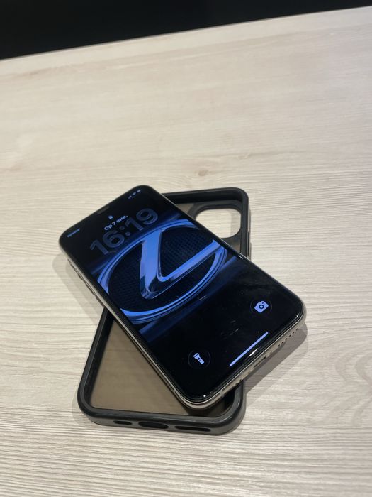 Айфон 11 про на 64